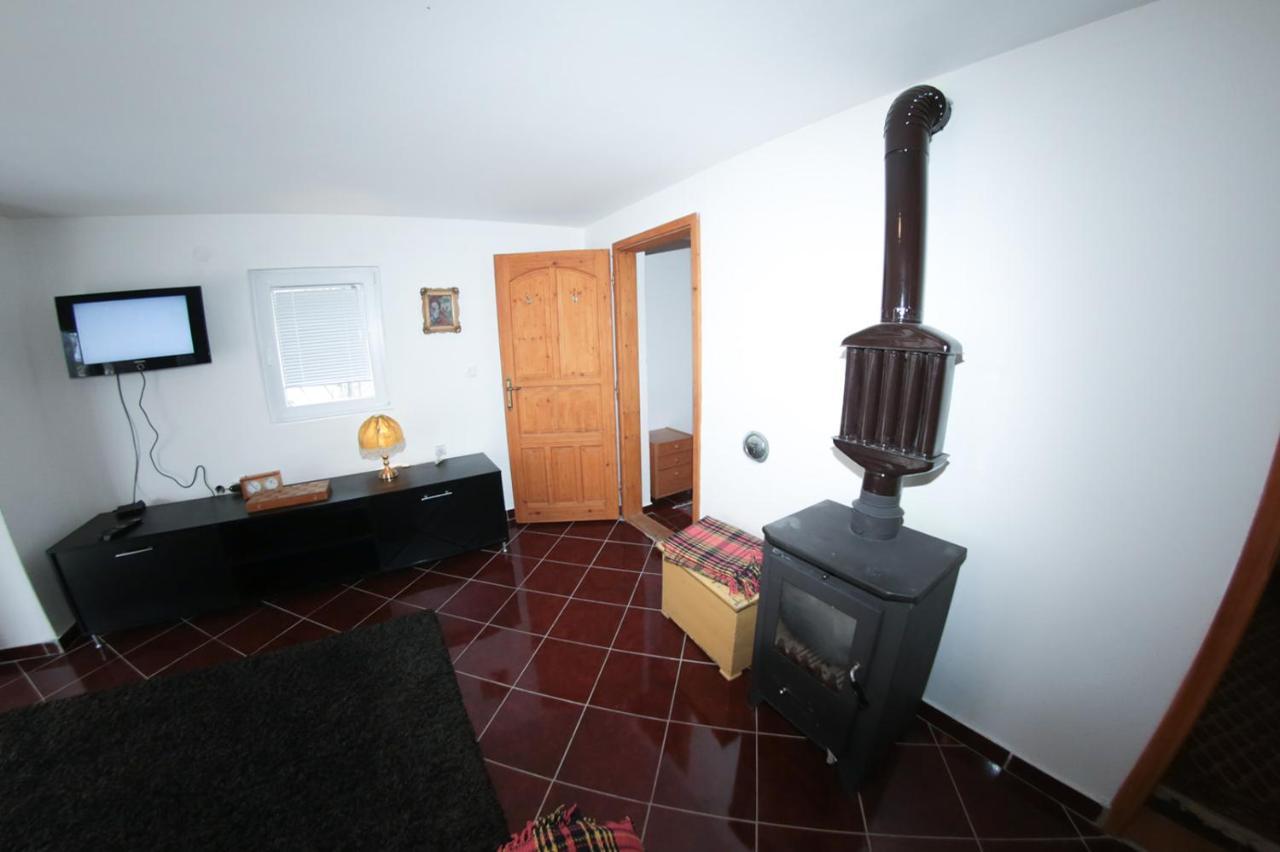 Chalets & Rooms Carda Sebesfok Bezdan Экстерьер фото