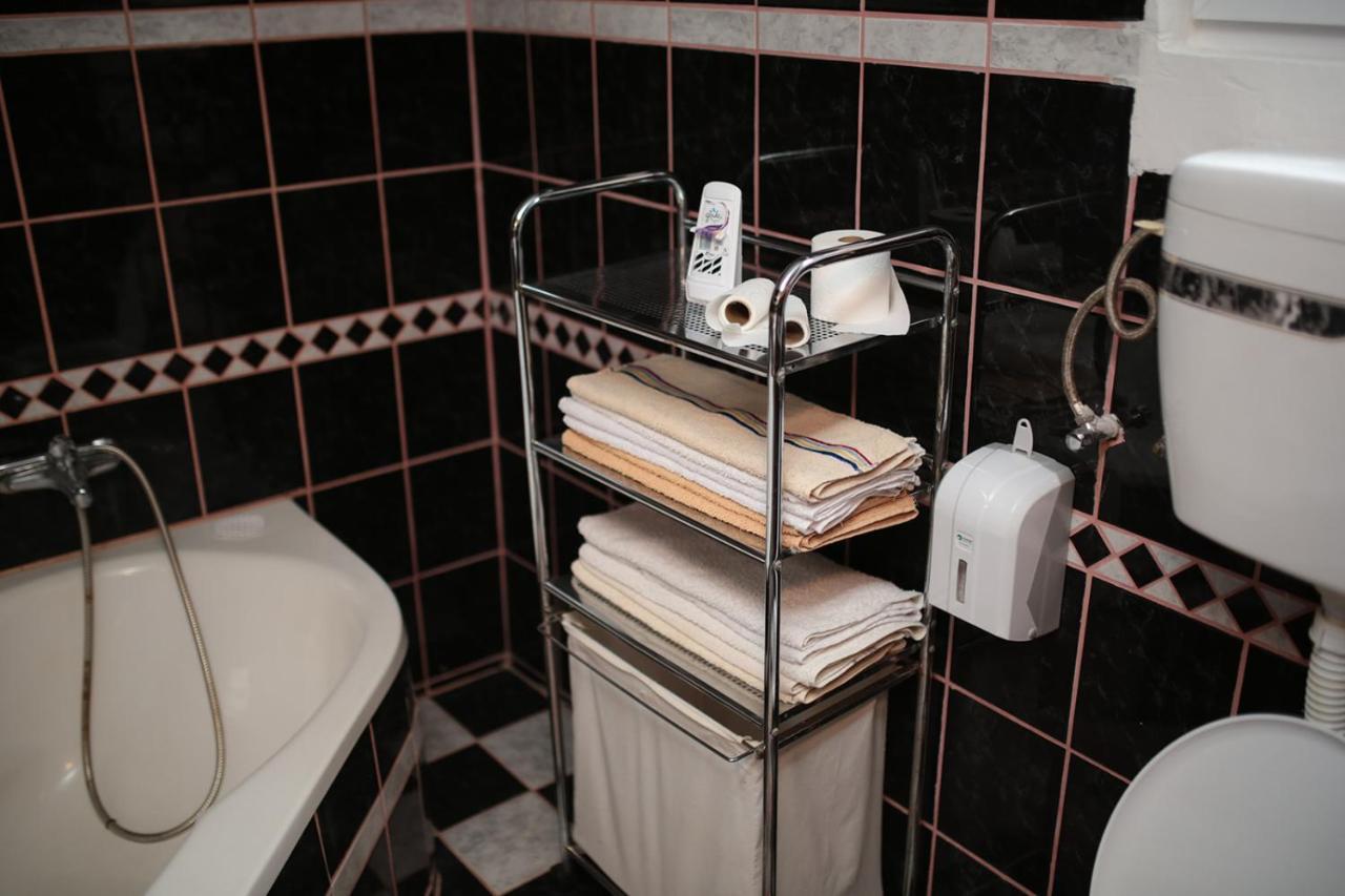 Chalets & Rooms Carda Sebesfok Bezdan Экстерьер фото